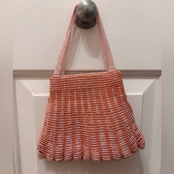 Elegant Vintage Pink Beaded Handbag - Picture 1 of 3